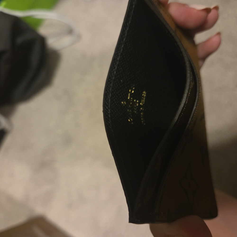 Louis Vuitton Reverse Monogram Card Holder - Picture 6 of 7